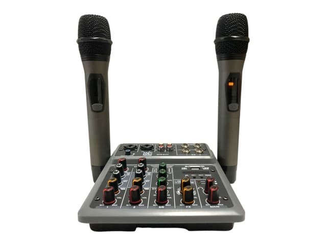 Consola Mezcladora 6 canales + Interfaz de audio + 2 Micrófonos inalámbricos UHF - GCM DJ LINE GCM-04P